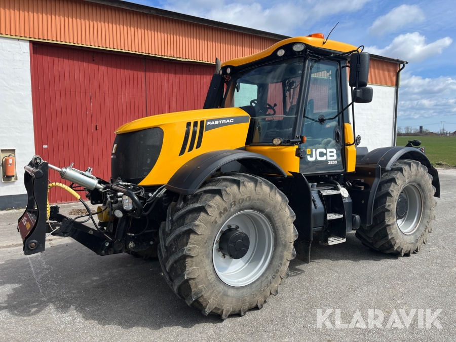 Traktor JCB Fastrac 3230 med GPS & frontlyft