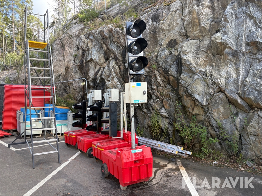 Trafikljus 4 st Sila