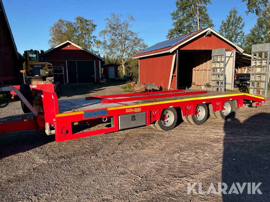 Maskintrailer Chieftain 24 ton