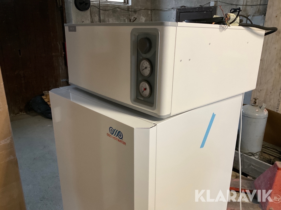 Elpanna Nibe EVC13 med varmvattenberedare