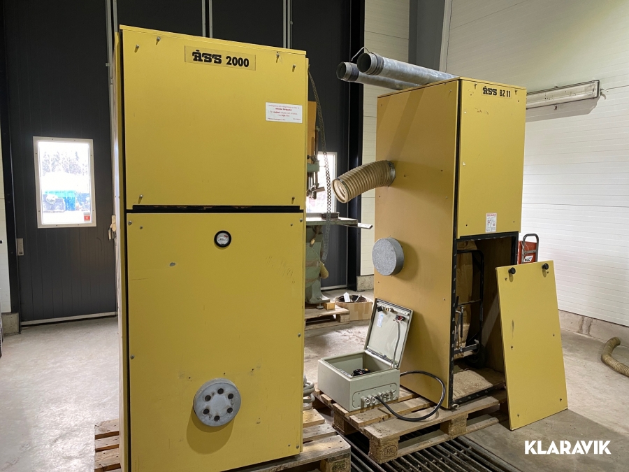 Spånsug ÅSS BZ 11 / 2000 med diverse utrustning 