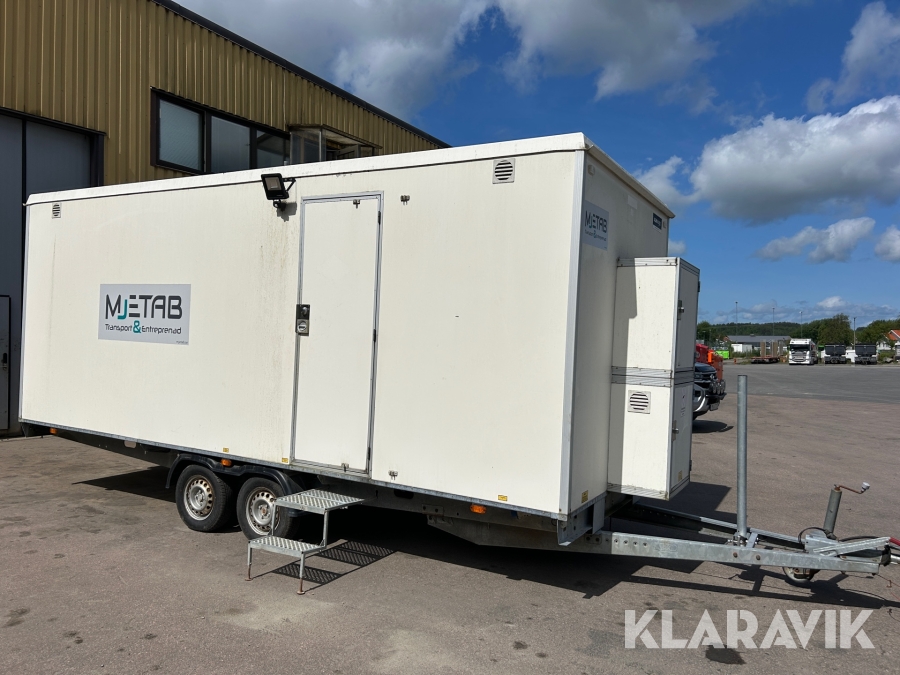 Personalvagn med WC och dusch Scanvogn 570