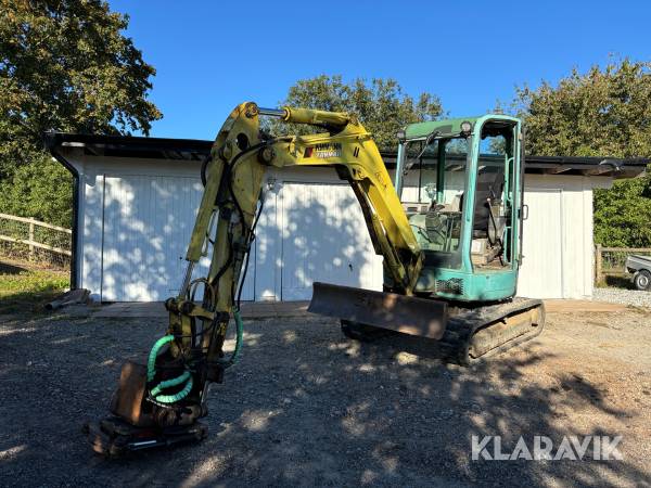 Grävmaskin Yanmar ViO35 med tiltrotator, redskap och vagn