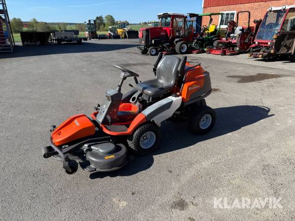 Åkgräsklippare Husqvarna R422TS 4 WD