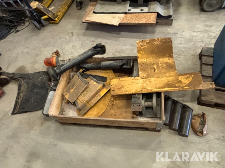 Reservdelar till Volvo L120F