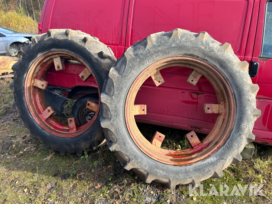 Dubbelmontage 2 st Dunlop 13.6/12-36