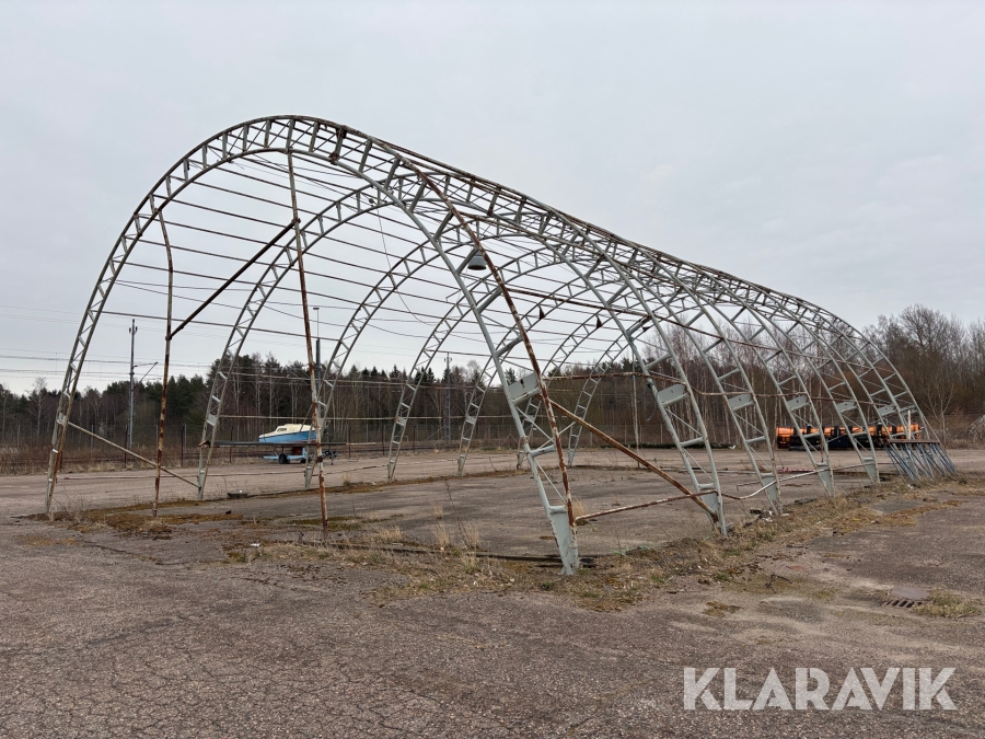 Stomme till tälthall, Mjölby, Klaravik auktioner