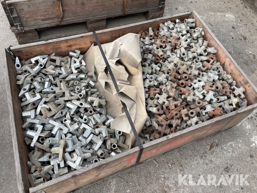 Stagmutter med vinge GWS ø15mm 740 st