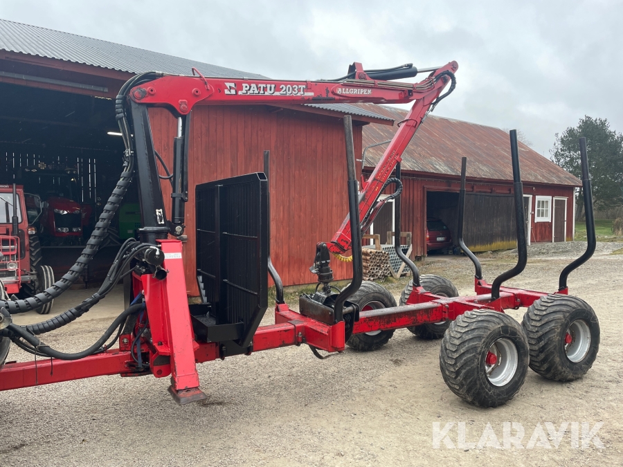 Skogsvagn Patu 110 med hydraulsystem