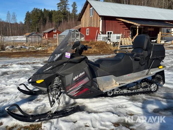 Snöskoter Ski-Doo Grand Touring 550