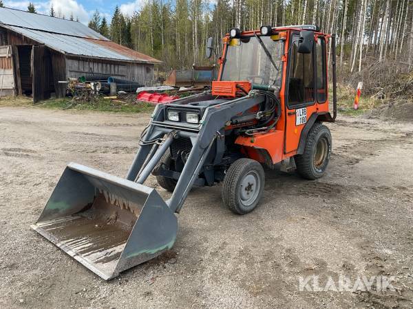 Redskapsbärare Holder P70C-460 med lastare