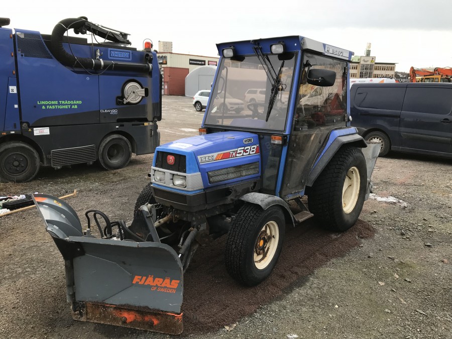 Minitraktor inkl plog & spridare