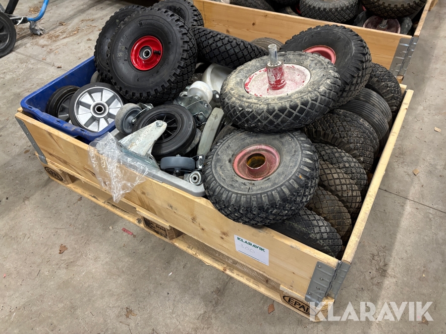 Pall med hjul till kärror