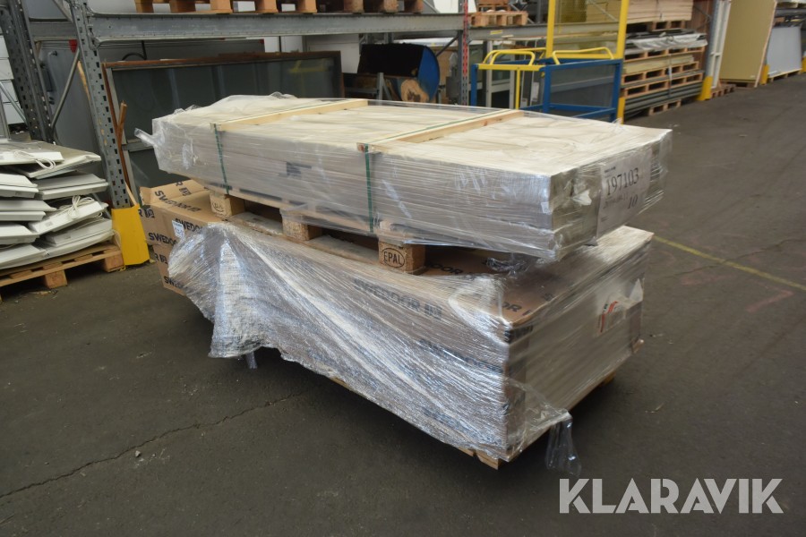 Nya dörrar med karm 10 styck Swedoor Jeld-wen 