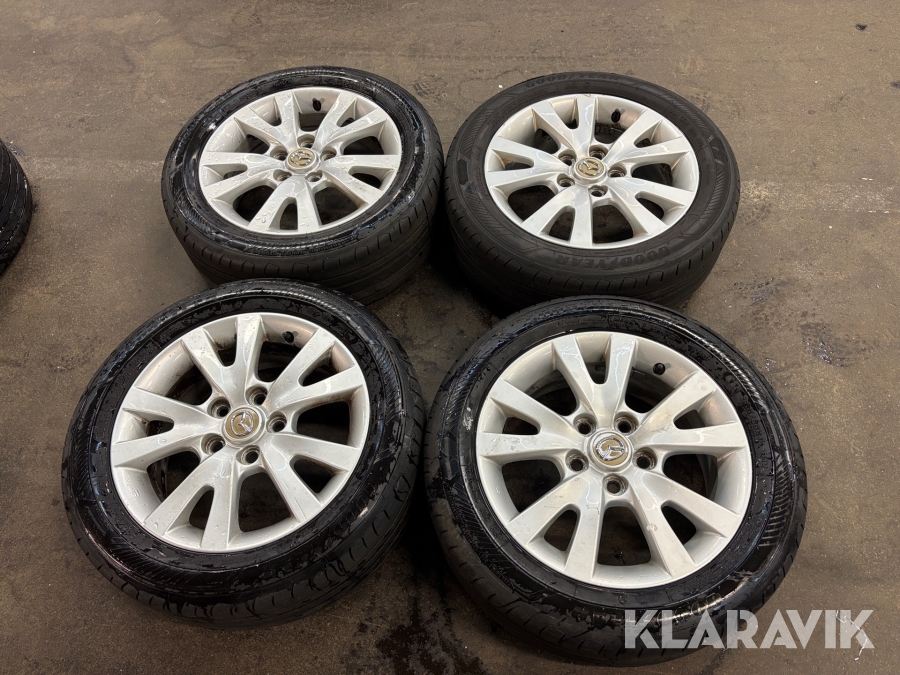 Däck med fälg Mazda 205/55-16 4st