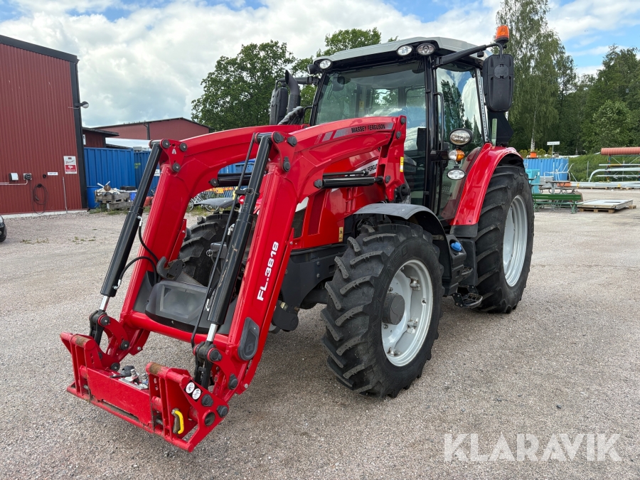 Traktor Massey Ferguson S5710 Dyna 4 med frontlastare & frontlyft