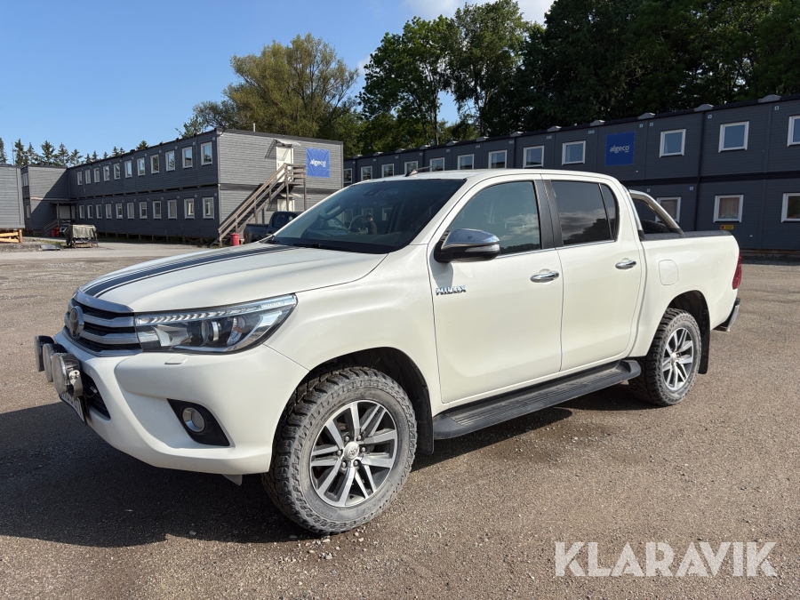 Pickup Toyota Hilux Dubbelhytt 2,4 AWD Automat