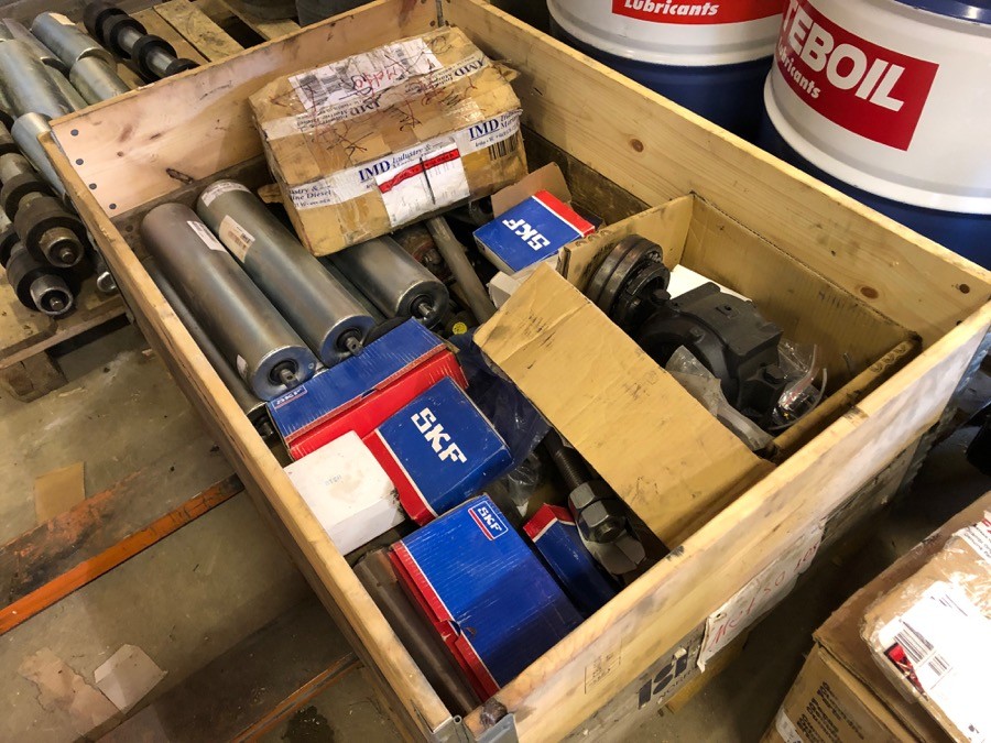 Diverse reservdelar till Metso kross