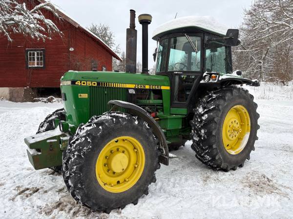 Traktor John Deere 4050