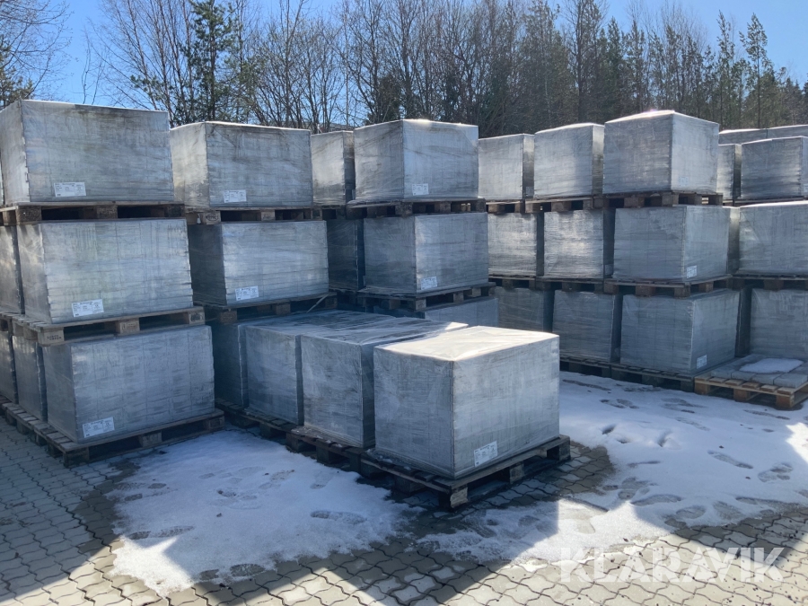 Betongmarksten 138st pallar Starka Siena 350 halvplatta 50mm