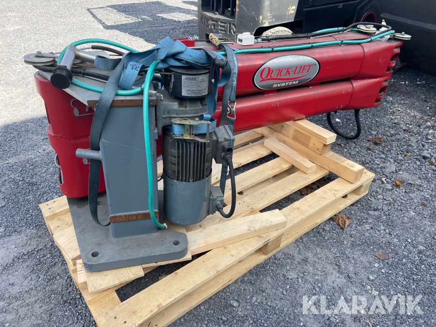Pelarsvängkran Quick-lift