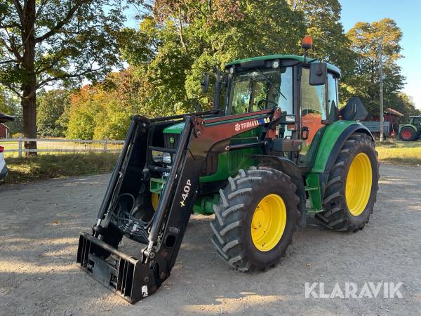 Traktor John Deere 6320