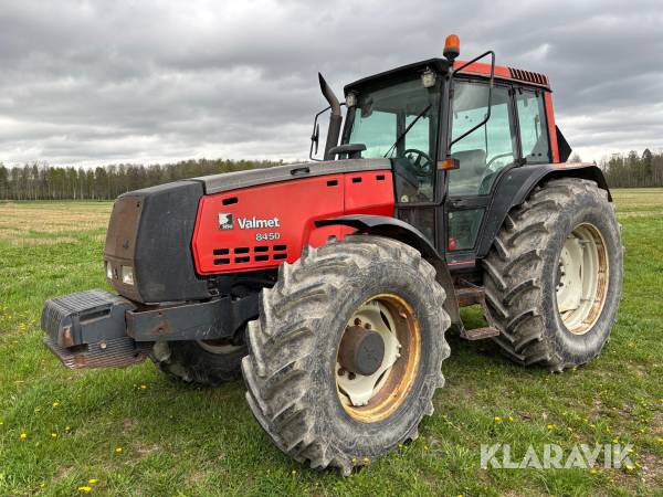 Traktor Valmet 8450