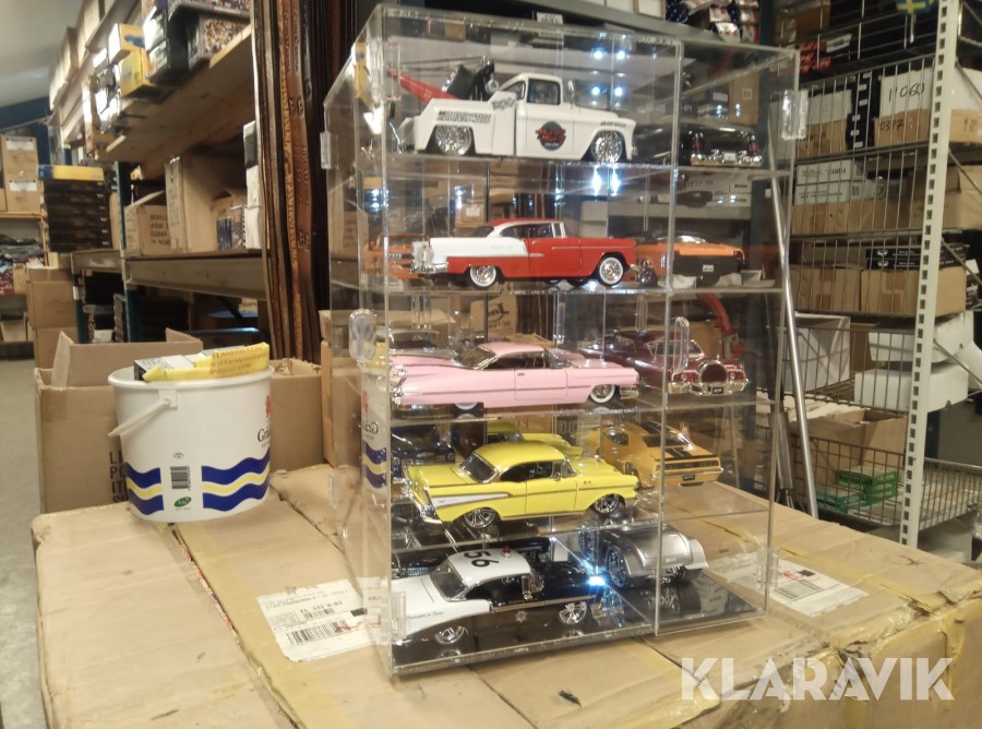 Bilmonter med 20 st bilar