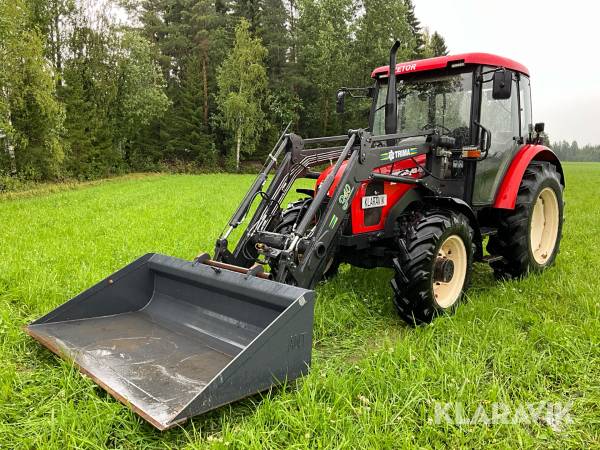 Traktor Zetor 4341 Super med skopa