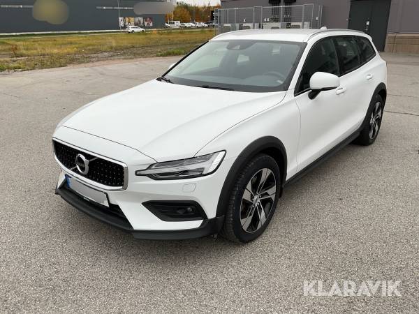 Volvo V60 Cross Country B4 AWD