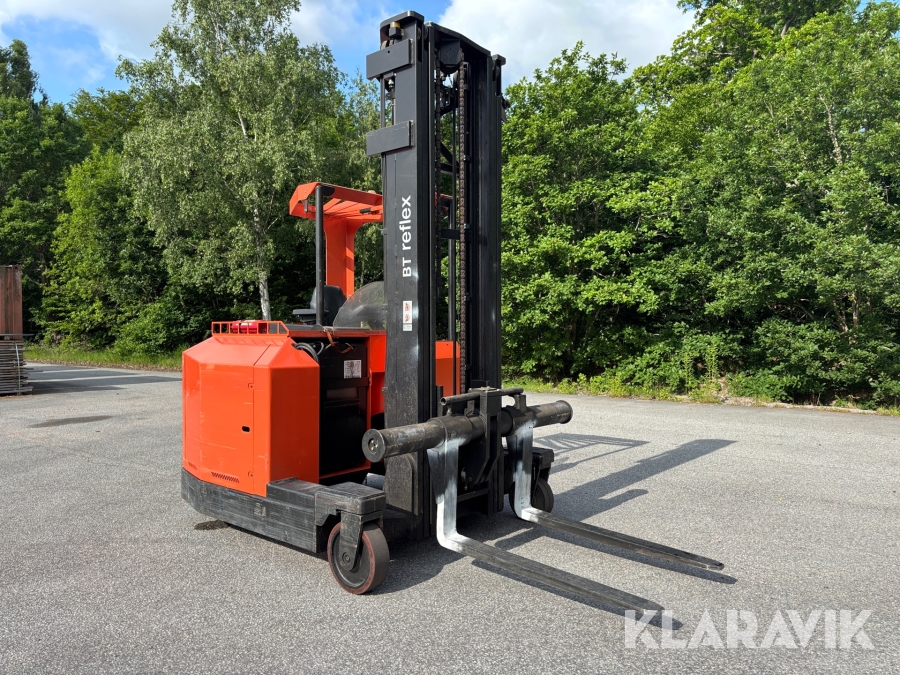 Höglyftande 4-vägs truck BT FRE270