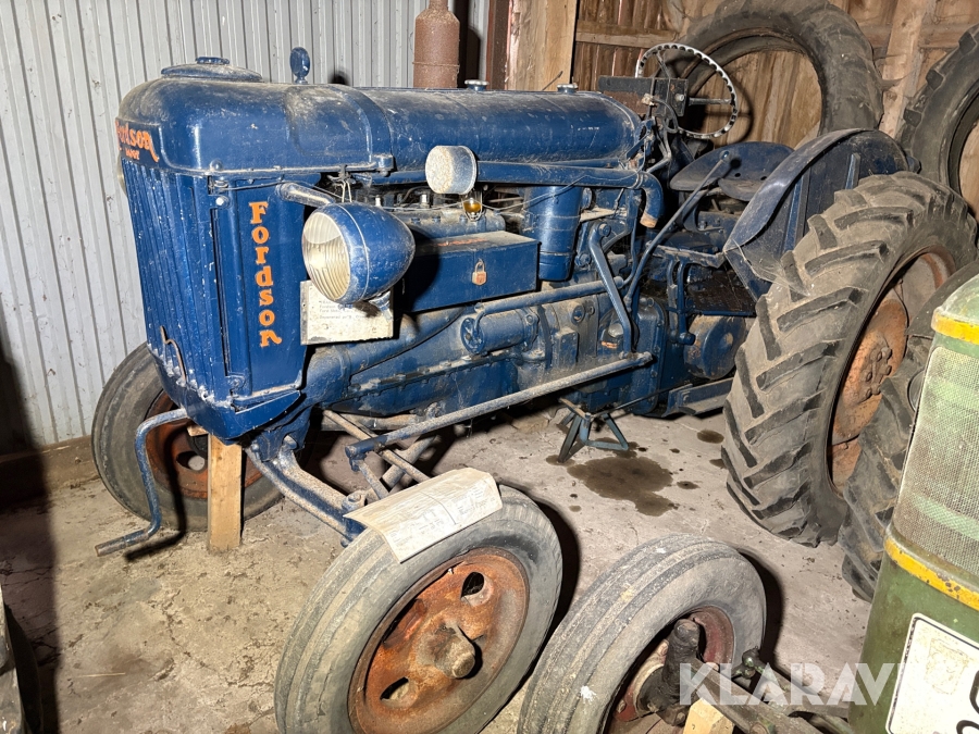 Veterantraktor Fordson Major E27N