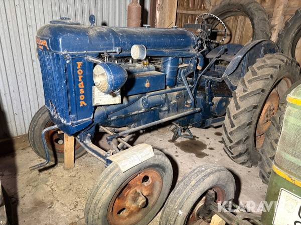 Veterantraktor Fordson Major E27N