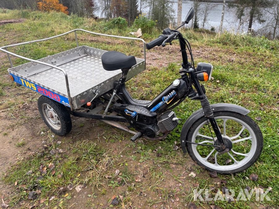 Flakmoped Tomos Quadro