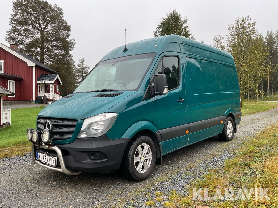 Skåpbil Mercedes-Benz Sprinter 316 med bilinredning