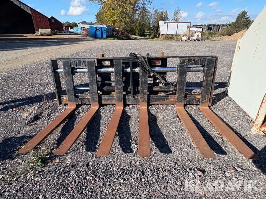 Hydrauliska pallgafflar för 3 pallar