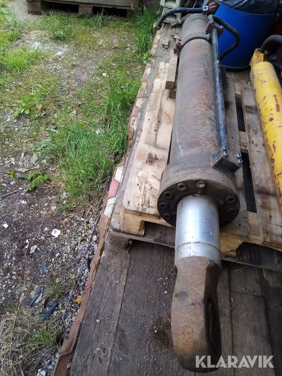 Hydraulik Kolv modell större 