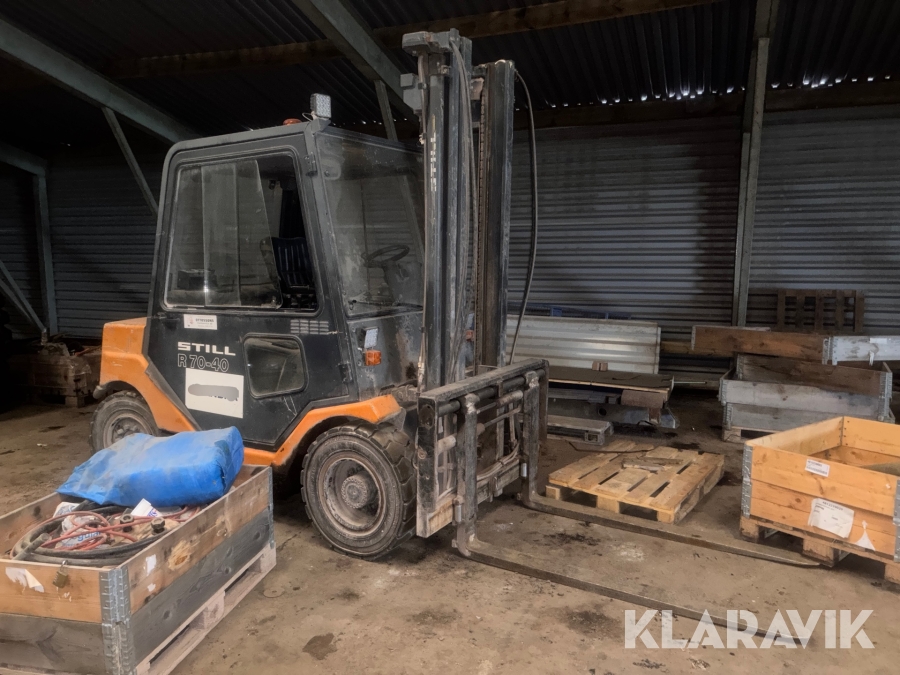 Truck Still R70-40