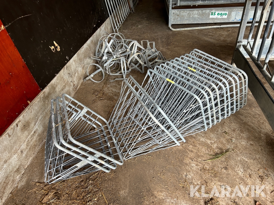 Höhäckar 15 st samt hinkhållare 35 st