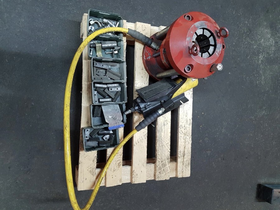 Hydraulpress inkl nya presskopplingar och pressad slang
