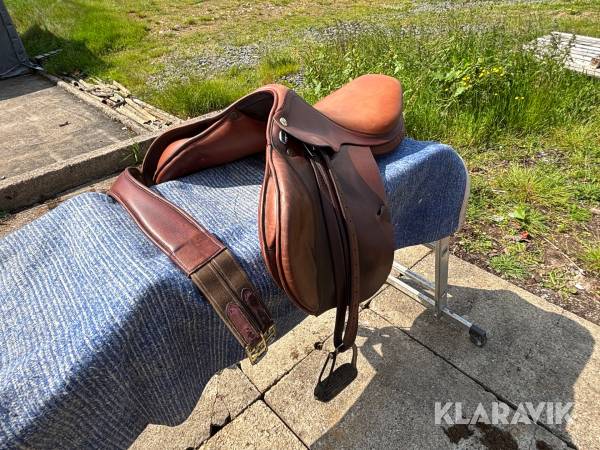 Hästsadel Prestige Golden Star