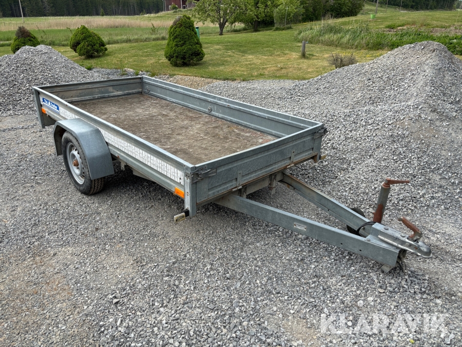 Personbilssläp Tiki trailer C-265
