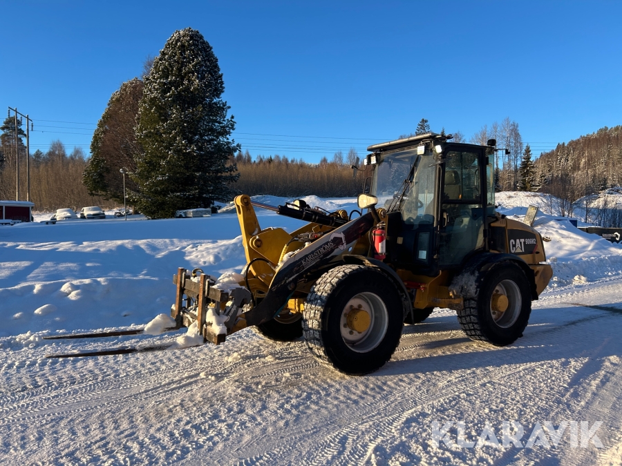 Hjullastare CAT 906H2 med redskap