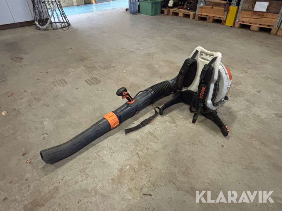 Lövblås Stihl BR700