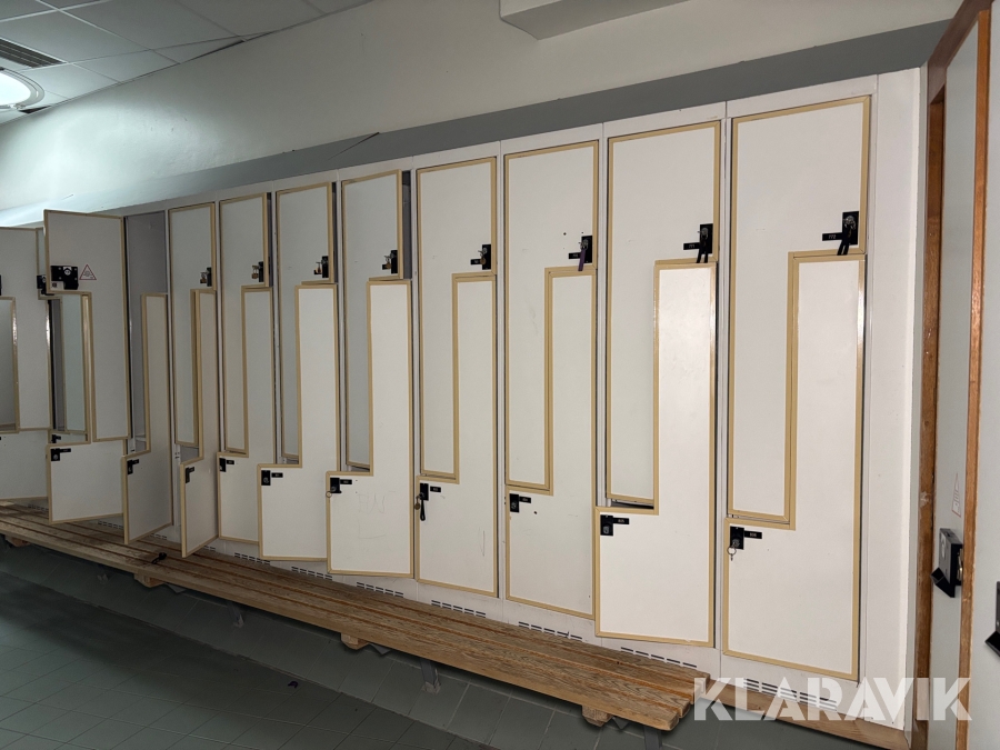 Omklädningsskåp Z-skåp