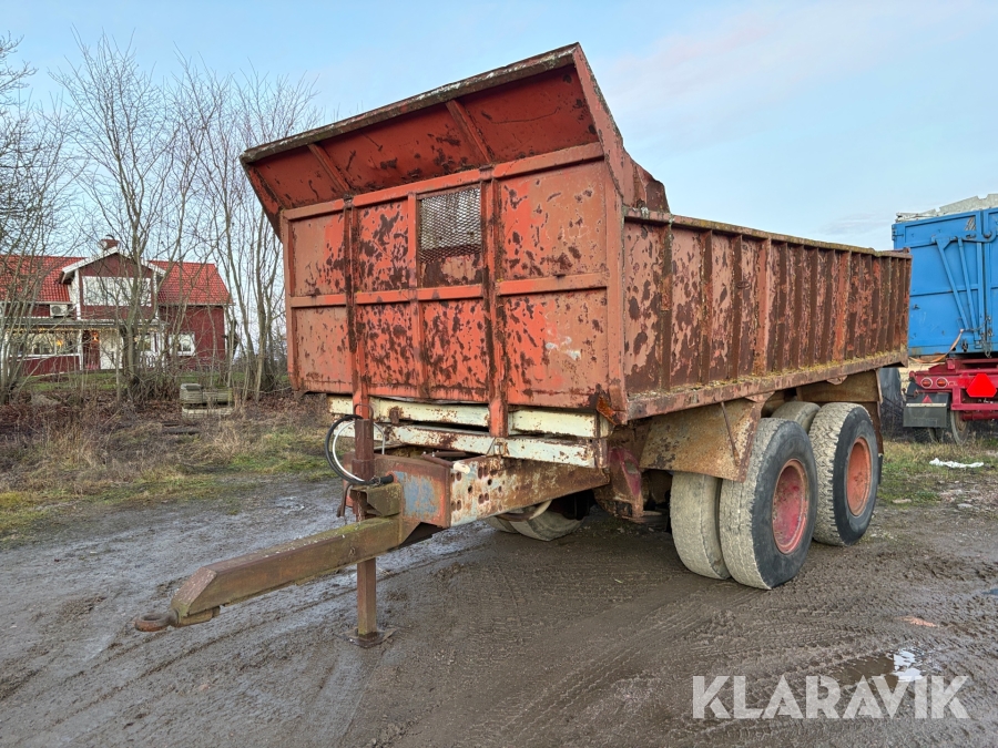 Boggievagn/ dumperkärra med tipp och boggie lyft