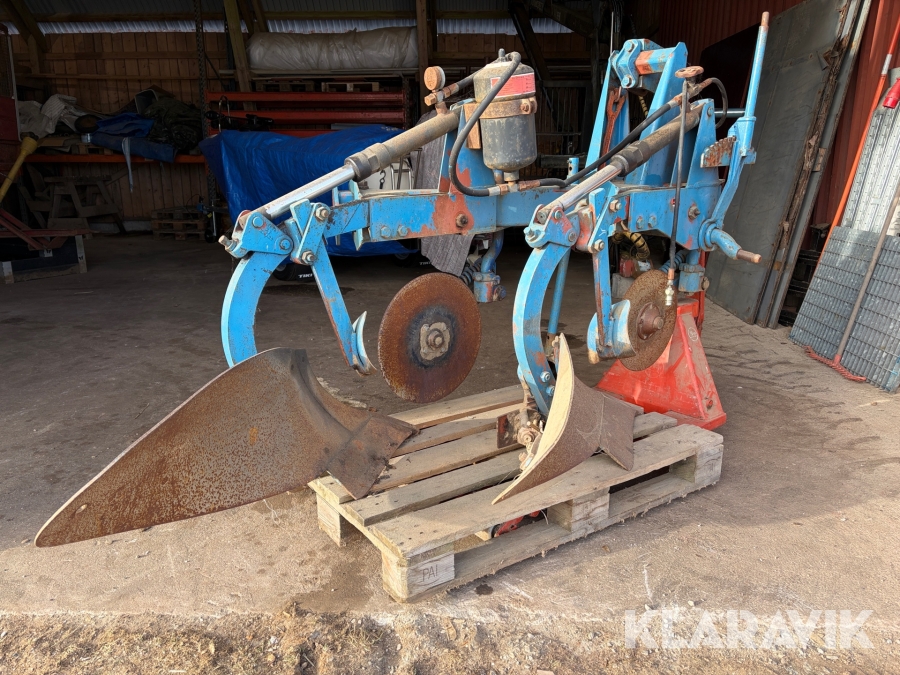 Tvåskärsplog Överum-S-Sweden