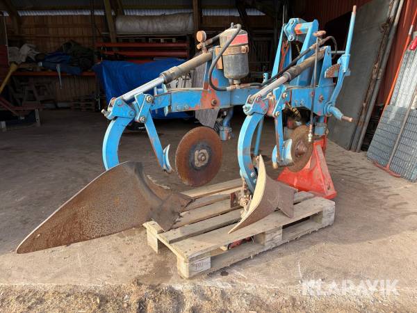 Tvåskärsplog Överum-S-Sweden