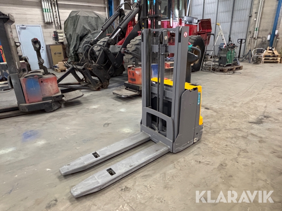 Gåstaplare Jungheinrich EJD 118