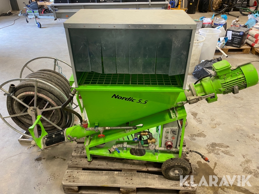 Flytspackelpump Nordic 5,5 med slang och tillbehör